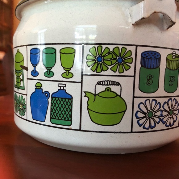 Vintage MCM Metal Teapot - Picture 4 of 8